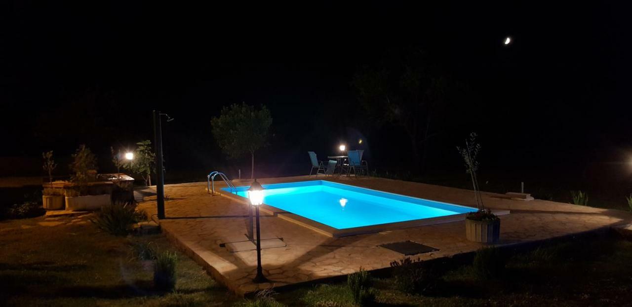 Villa Stone Medal Drniš エクステリア 写真